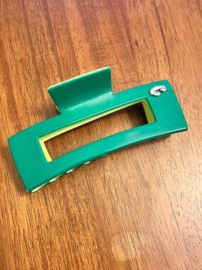 Chunks Large Green Hair Clip